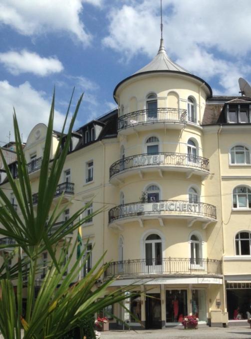 Hotel Haus Reichert Баден-Баден Екстериор снимка