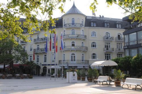 Hotel Haus Reichert Баден-Баден Екстериор снимка