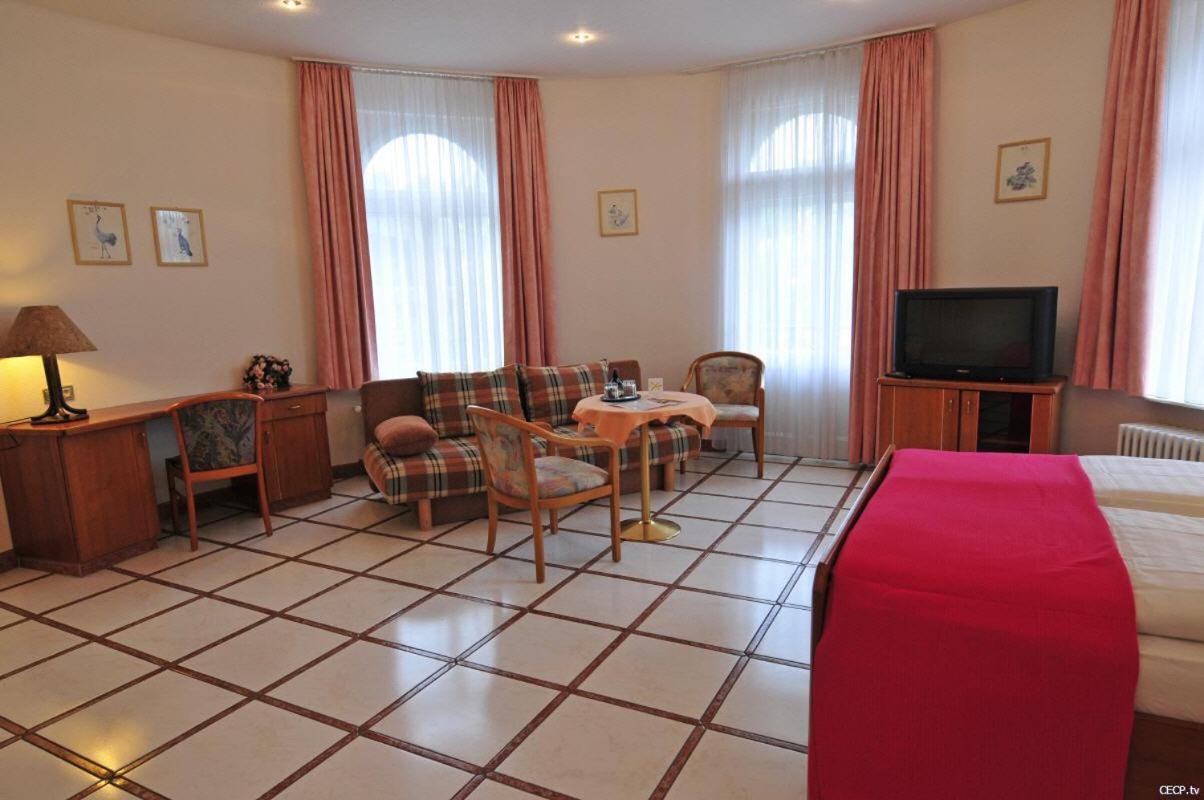 Hotel Haus Reichert Баден-Баден Екстериор снимка