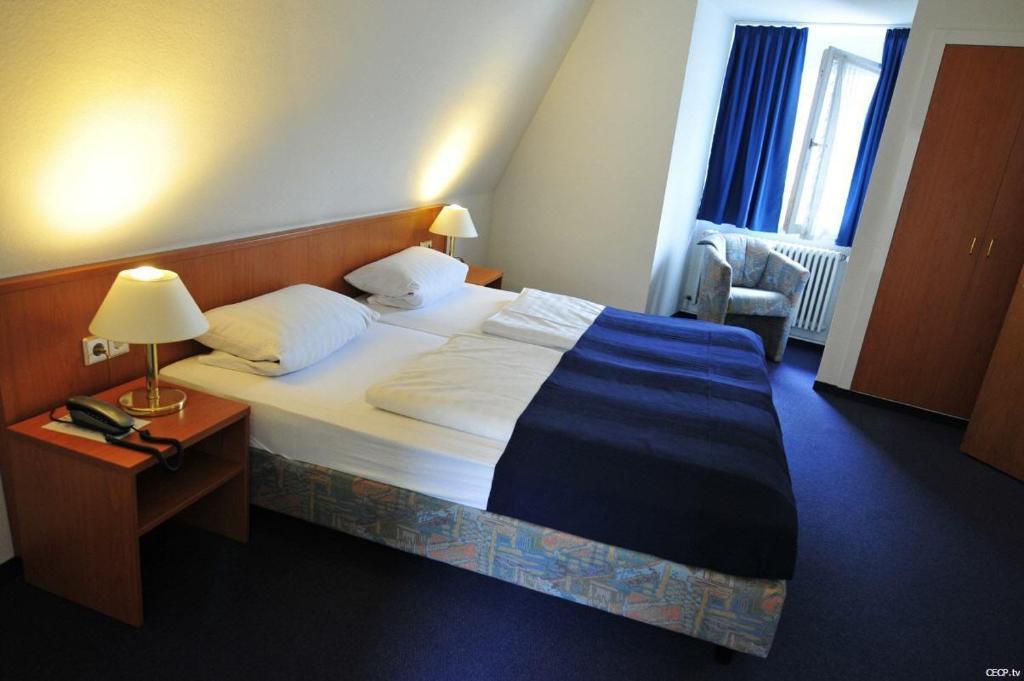 Hotel Haus Reichert Баден-Баден Стая снимка