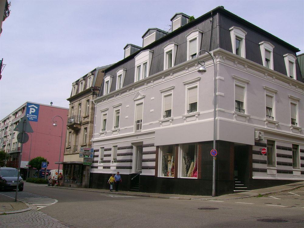 Hotel Haus Reichert Баден-Баден Екстериор снимка