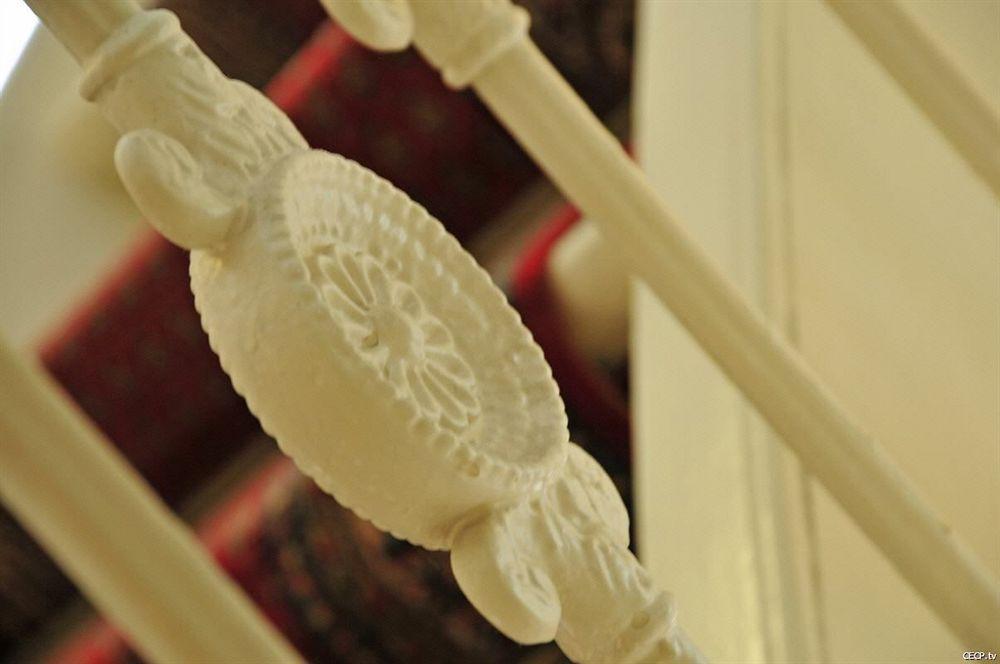 Hotel Haus Reichert Баден-Баден Екстериор снимка