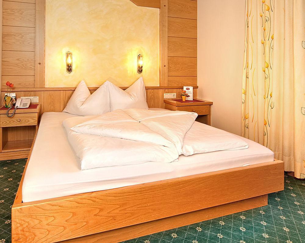 Hotel Haus Reichert Баден-Баден Екстериор снимка